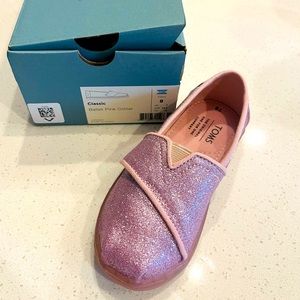 Toms Girls Size 8 Classic in Ballet Pink Glitter NWT